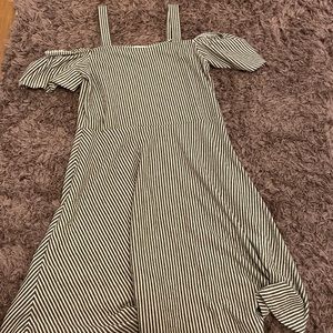 off the shoulder black and white zara dress